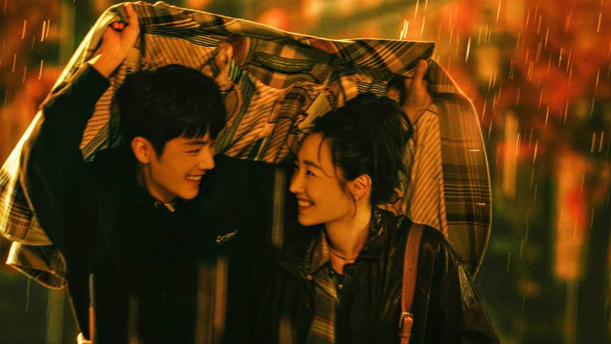 《骄阳伴我》的“创新”：在电视剧里面插播电视剧